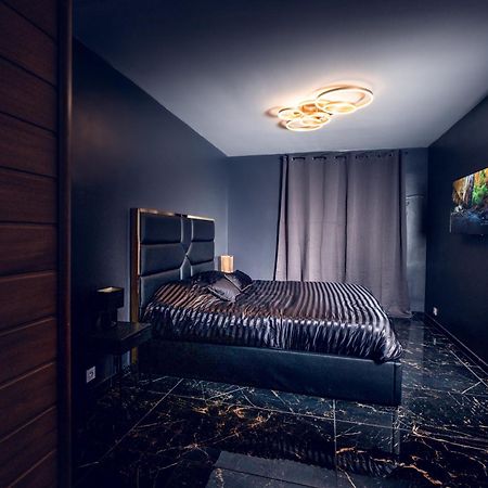 L Escale Jacuzzi Et Sauna Évreux Zewnętrze zdjęcie