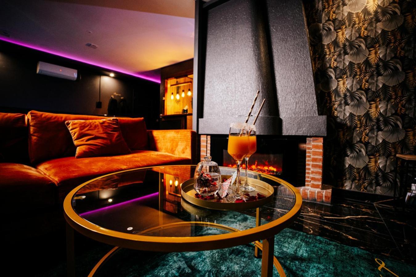 L Escale Jacuzzi Et Sauna Évreux Zewnętrze zdjęcie